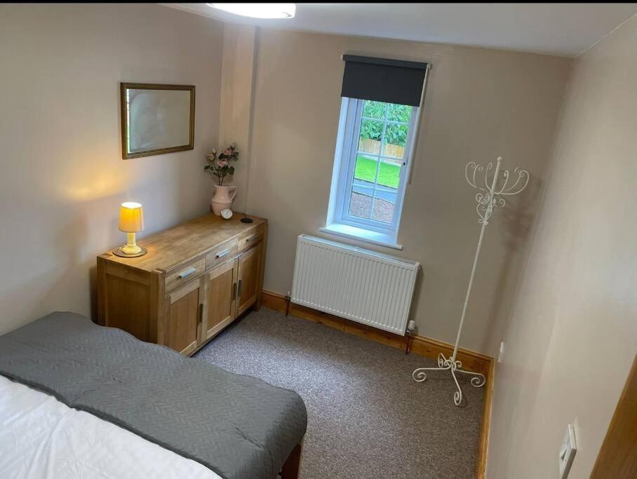 Netherton Studio Apartment 2 Рос-он-Си Экстерьер фото